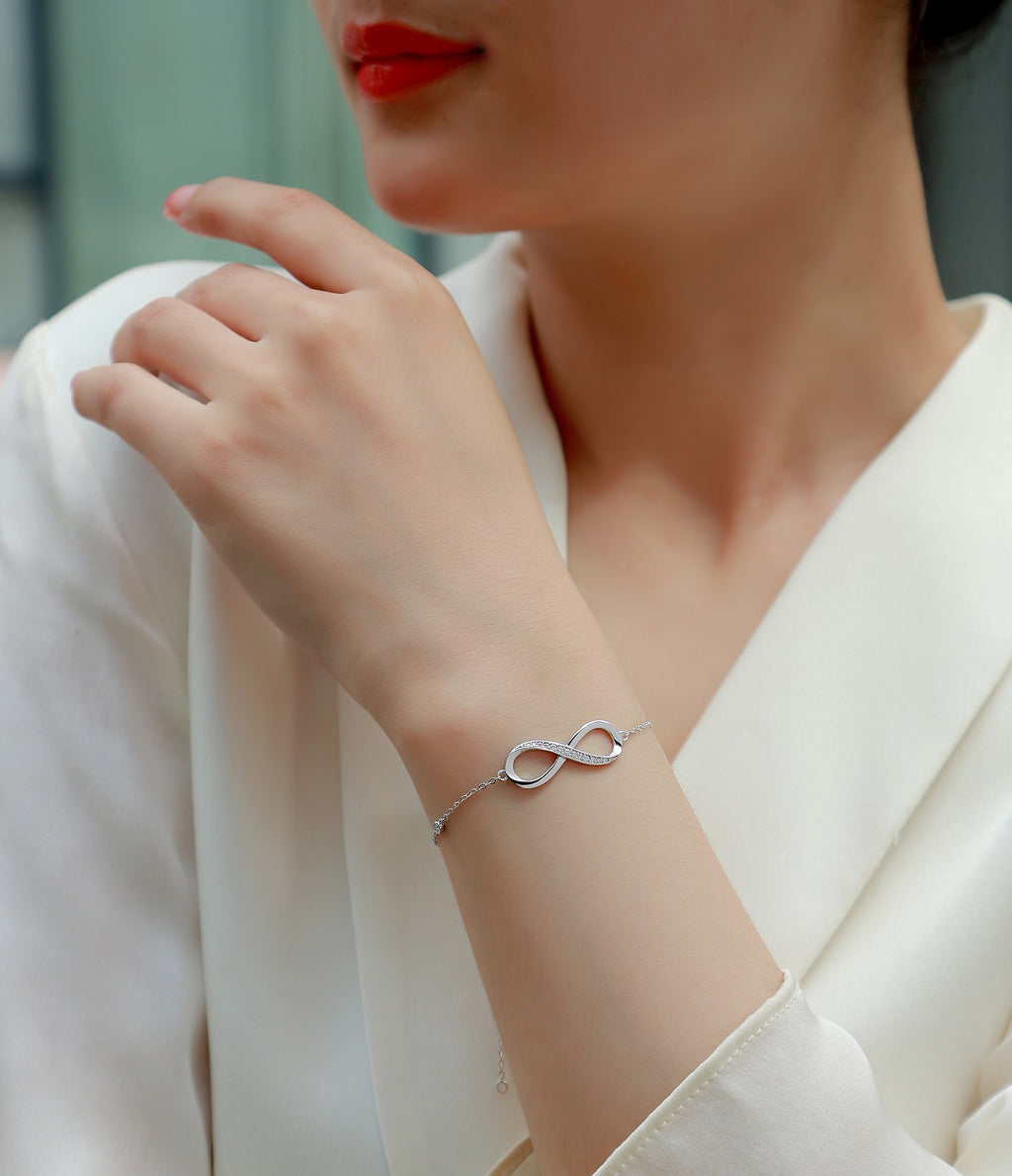 Bracelet Infinity Pavé Moissanite VVS – S925