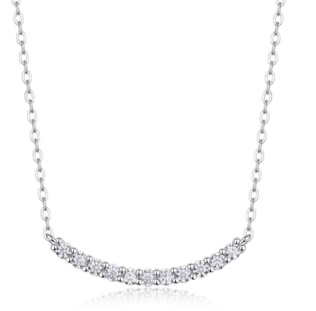 Curved Bar Necklace Round Moissanite VVS – S925